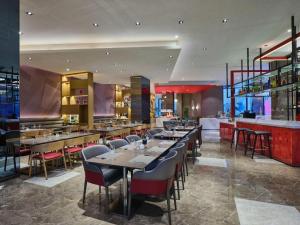 Restaurace v ubytování Q Hotel Shanghai Pudong