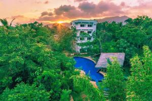 Příroda nedaleko hotelu