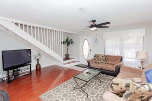 TV a/nebo společenská místnost v ubytování 16 Chateau