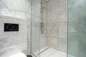 Ένα μπάνιο στο Centro-1 2 BED +6 φωτογραφίες