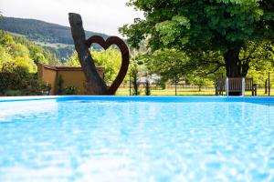 Πισίνα στο ή κοντά στο Gasthof Hotel Moser +9 φωτογραφίες