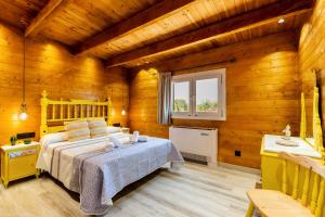 Postel nebo postele na pokoji v ubytování Cortijo la Jimena 2 + 22 fotografií