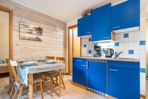 Η κουζίνα ή μικρή κουζίνα στο Bungalow zum Leuchturm, Bgl 20 +19 φωτογραφίες