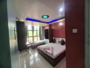 Gallery image of HOTEL ROYAL Inn in Trisūli Bāzār +9 photos