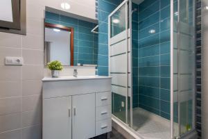 Ένα μπάνιο στο Apartamento Rolycar 204