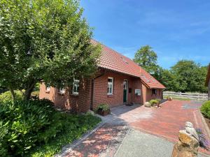 Φωτογραφία από το άλμπουμ του Uhlenhoff Boyken σε Bokellerostermoor