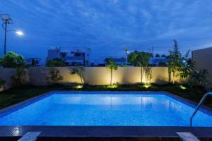 Gallery image of Casa Bohemia Villa by StayJade - Private Pool - Lawn in Berikai