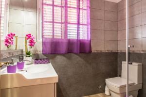 Koupelna v ubytování Casa Quintana - Apartamento Carla + 15 fotografií