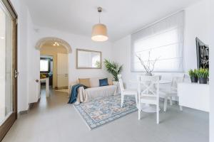 Imagine din galeria proprietății Villa delle Viole în Quartu SantʼElena +23 fotografii