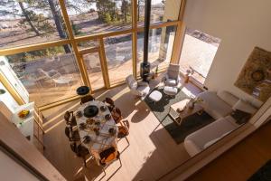 Posezení v ubytování Oulu Virpiniemi Seaview