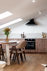 Nhà bếp/bếp nhỏ tại Apartamenty Nad Drwęcą