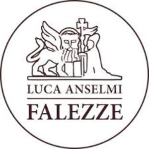 a logo for the lucca island fallee at Bio Agriturismo Falezze in Illasi