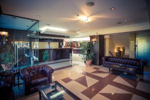 Posezení v ubytování Avalon Airport Hotel Thessaloniki