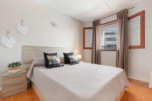 Ένα ή περισσότερα κρεβάτια σε δωμάτιο στο La Florida +15 φωτογραφίες