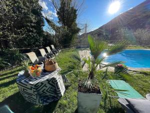 Bazén v ubytování Gran Company nebo v jeho okolí