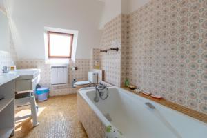 Et badeværelse på Panissal – Maison familiale 6 pers