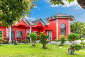 垦丁大街垦丁海明威旅店的相册照片 更多90张照片