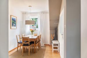 Fotografie z fotogalerie ubytování Fewo im Blauen Haus Dg v destinaci Garmisch-Partenkirchen