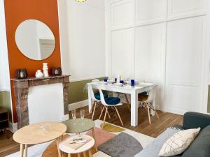 Posezení v ubytování City Break des Sacres de Reims Forum