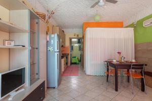 Η κουζίνα ή μικρή κουζίνα στο La Gradinata Sul Mare