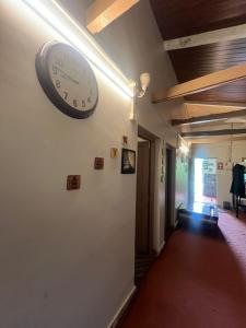 Μια τηλεόραση ή/και κέντρο ψυχαγωγίας στο The Peace Hostel