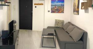 Posezení v ubytování Lierra Downtown Hostel