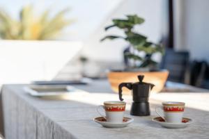 Φωτογραφία από το άλμπουμ του Room's La Tosquita Alcalá σε Alcala