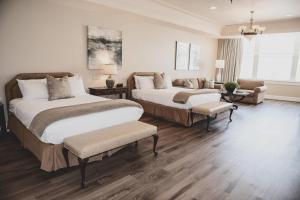 Postel nebo postele na pokoji v ubytování Haywood Park Hotel, an Ascend Collection Hotel + 87 fotografií