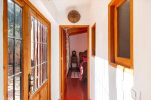 TV a/nebo společenská místnost v ubytování Casica de Perintín