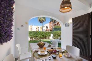 Mad i villaen eller i nærheden