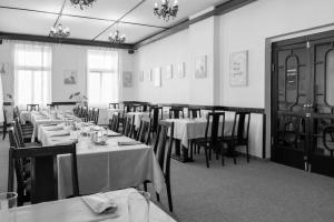 Εστιατόριο ή άλλο μέρος για φαγητό στο Hotel CB Royal