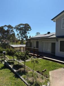 Zahrada ubytování Sunny Lawn Retreat Central Spacious Backyard