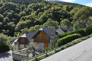 a house on the side of a road at Bergerie route de Piau Engaly in Aragnouet