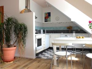 Una cocina o cocineta en Ferienwohnung auf der Baar