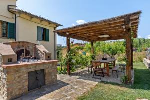 Budova, kde se prázdninový dům nachází