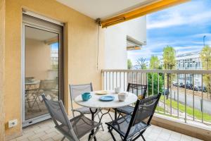 Μπαλκόνι ή βεράντα στο Le Lido T2 piscine, bord de mer
