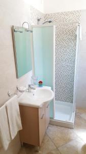 A bathroom at Agriturismo Villa Tommaso Még 37 kép
