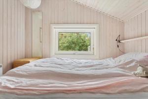 Ένα ή περισσότερα κρεβάτια σε δωμάτιο στο 6845-Allinge-Markvaenget-2