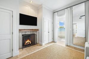 Gallery image of Gulf Front 4 Bedroom Home with Courtyard in Rosemary Beach