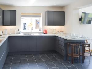 Η κουζίνα ή μικρή κουζίνα στο Benlli