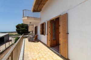 Μπαλκόνι ή βεράντα στο Appartamento in Villa Asta