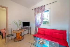 TV a/nebo společenská místnost v ubytování Country House Patsou