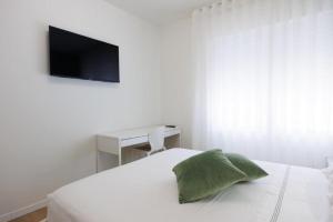 Μια τηλεόραση ή/και κέντρο ψυχαγωγίας στο LA Maison