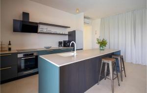 Kuchyň nebo kuchyňský kout v ubytování Villa Santa Lucia