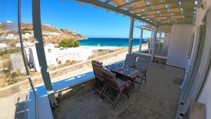 Imagine din galeria proprietății 1Path Houses Mykonos Super Paradise Beach în Mykonos