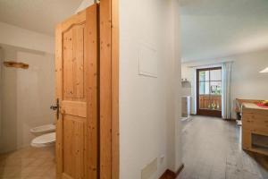 Koupelna v ubytování Hof am Schloss Apartment Edelweiss + 17 fotografií