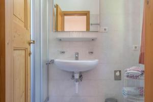 Koupelna v ubytování Sallrain Hof Monolokal 4