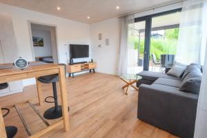 Μια τηλεόραση ή/και κέντρο ψυχαγωγίας στο Ferienwohnung Talblick