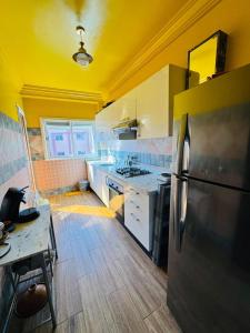 Η κουζίνα ή μικρή κουζίνα στο Appartement coup de coeur