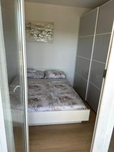 Postel nebo postele na pokoji v ubytování Apartman Neum View + 10 fotografií